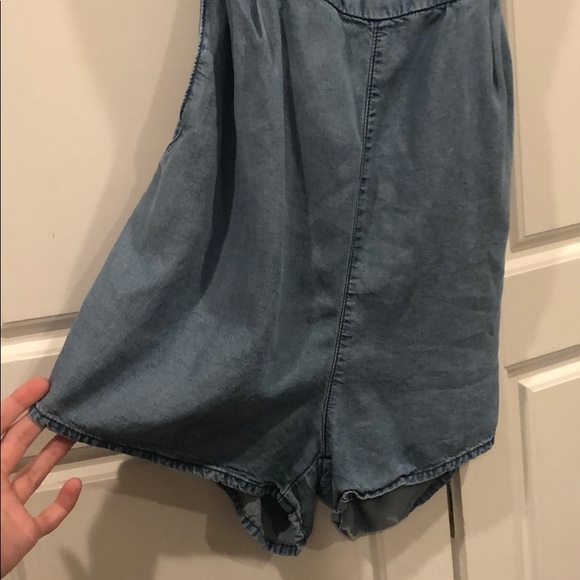 Romper - Picture 2 of 4